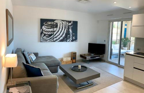 Exclusive Resort Apartments with parking , gym and sauna - Photo 3