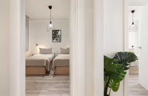 Sitges Group Blue and White - Foto 34