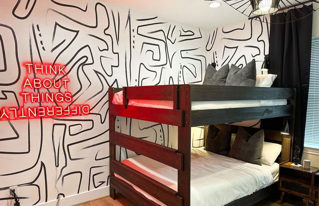 Paradise Palace Best Rooftop in HTX w Hot Tub - Foto 32