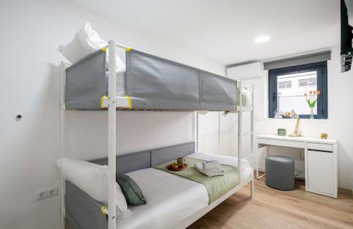 HostWise - Modern Flat with a Suite - Foto 22