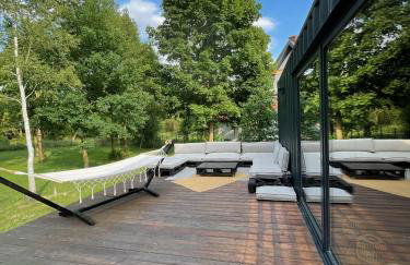 kontener nad rzeką - Foto 17