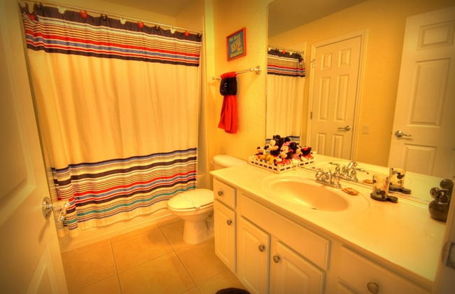 5BR 5BA Home in Windsor HIlls by CV-2622 - Foto 22