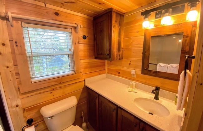 B2 NEW Awesome Tiny Home With A C Mountain Views Minutes to Skiing Hiking Attractions - Foto 15