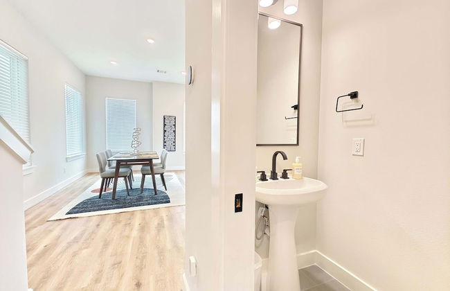 Northside Retreat Chic 3 Bdr, Pet Friendly! - Foto 37