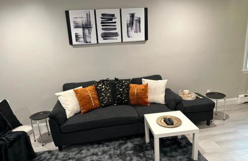 Luxurious, newly renovated retreat - Photo 1