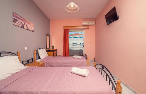 Avouris 2 Bedroom Apartment & Studios - Photo 24