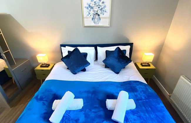 2 Bed Town Centre Free Park Wi-Fi Garden - Foto 6