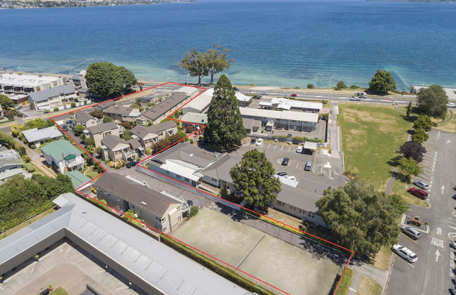 The Village Resort - Photo 56