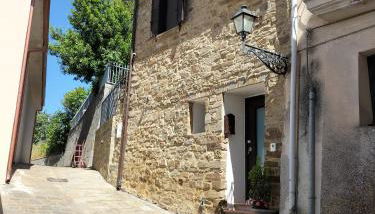 Borgo San Martino - Foto 1