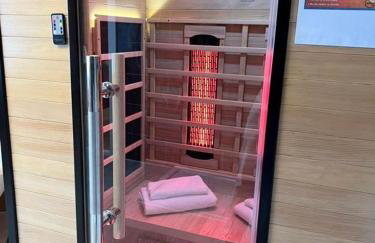 Kingfisher Lodge - Private Hot Tub - Infrared Sauna - Dog Friendly - Foto 29