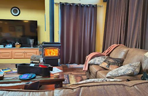 Epic Mountain Views 4BR Near Cloudcroft & White Sands - Foto 27
