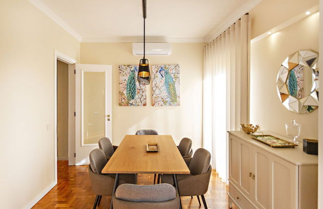 Blue Peacock in Faro - Photo 3