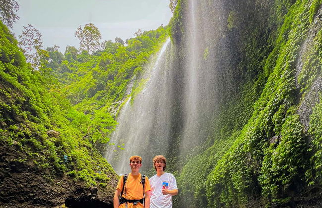 Escursione privata al Monte Bromo all'alba + Cascate Madakaripura - Foto 9