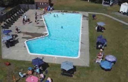 Peaceful Pocono Home with Hot Tub, gym, & office - Foto 49