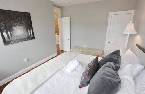 Taylor St Townhouse - Private Parking - Foto 25