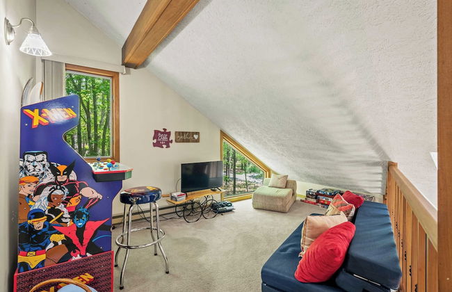 Shady Pines by Avantstay Enclosed Porch, Game Rooms, & Lake/beach Access! - Foto 36