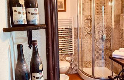 Madama Langa Country House con piscina nelle vigne - Foto 13