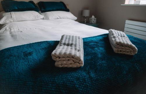 Seafarer's View - 6 bedroom townhouse in Cowes, parking & seaviews. - Photo 32