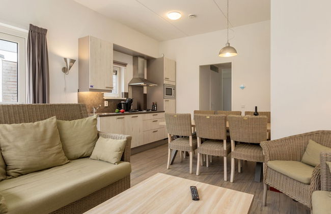 Luxury Chalet With two Bathrooms, Near the sSa on Texel - Foto 16