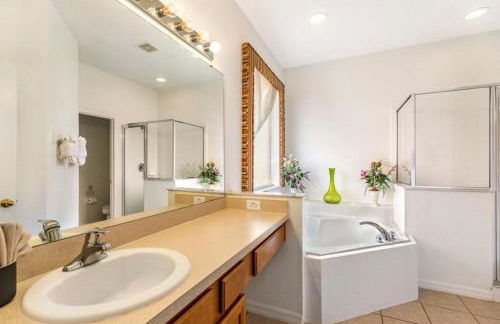 Solana Resort Luxe Villa All Day Sun Pool Deck and Spa - Foto 16