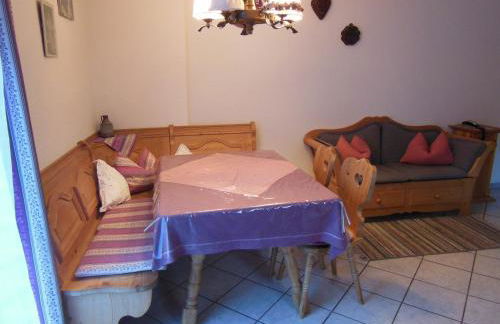 Appartement im Souterrain mit Terrasse - Foto 12