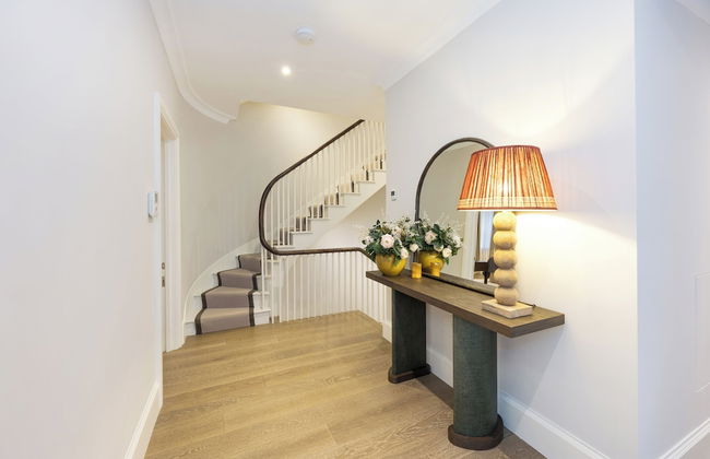 Buckingham & Lloyds Knightsbridge - Foto 13