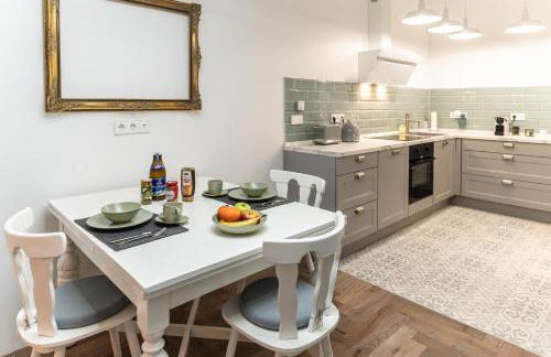 Kino Design Studio mit Workplace 600m Messe Lanxess - Foto 2