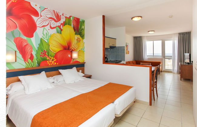 Palm Garden Apartments - Photo 11