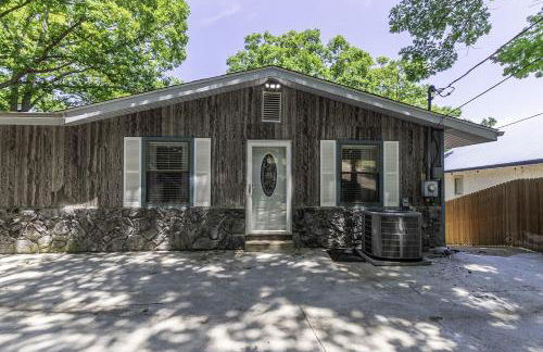 6bedrooms, ramp boat dock slips water toys, nice cove area - Foto 39