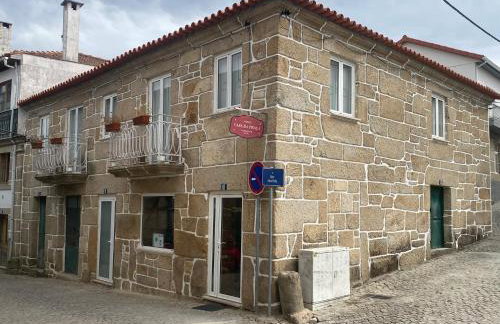 Casa da Praça de Murça - Foto 1