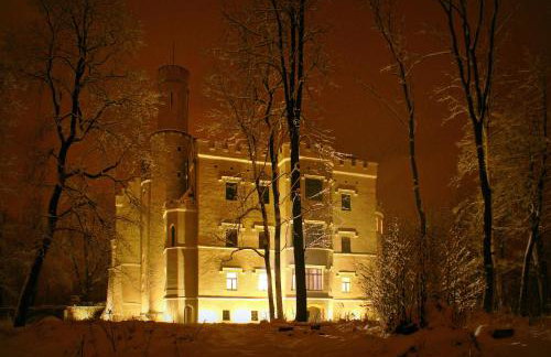 Zamek Karpniki Schloss Fischbach - Foto 70