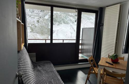 Studio 4 personnes résidence le Montana au pied des pistes balcon plein sud - Foto 5