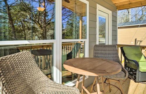 10 Mi to Drive-In Lakefront Trenton Cabin! - Foto 21