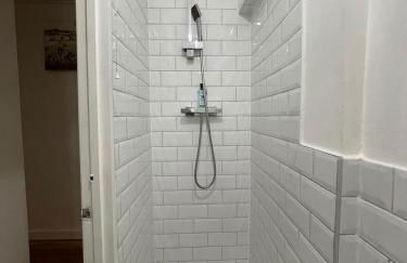 Charming 2 Bedroom Apartment in Central London - Foto 12