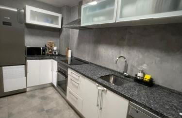 Amplio apartamento, playa, tren - Foto 6