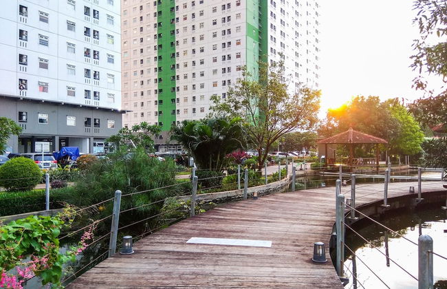 Minimalist 2BR at Green Pramuka Apartment near Shopping Mall - Foto 1