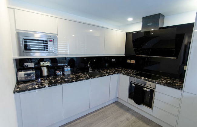 Queen Stay Apartments - Foto 27