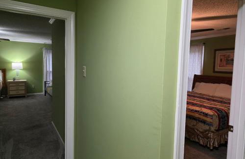 6BR in Suburban area close to Freeway and Galeria - Foto 9