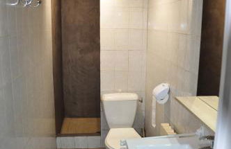 Studio Vic - Photo 9