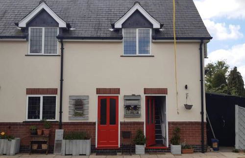 Peaceful self contained Studio in lovely garden. - Photo 20