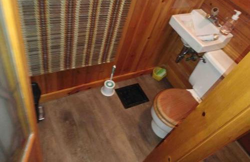 Riverside Cabin with Private Fishing Access! - Foto 22