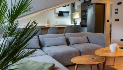 Apartamentos Sarmiento - Ático - Foto 1