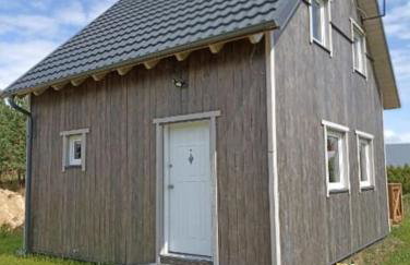 Drewniany domek na kaszubach u Oli - Foto 1