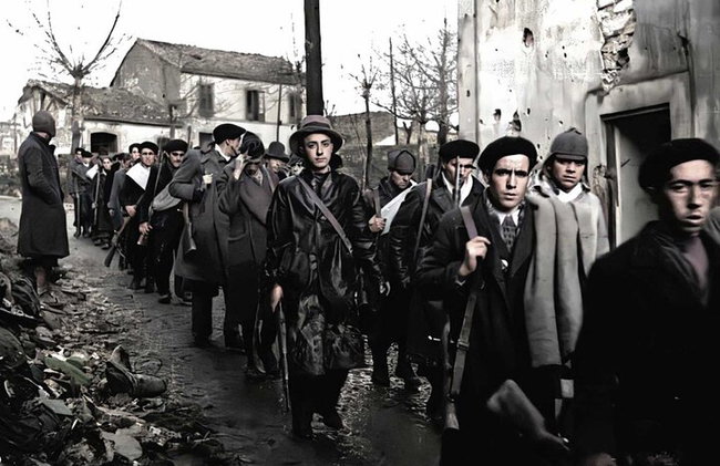 Tour da Guerra Civil em Oviedo - Foto 2