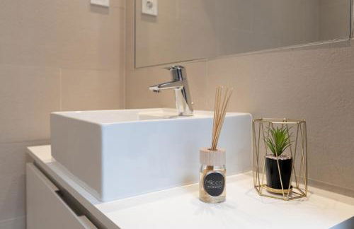 Sea View Penthouse - Magical Resort in the Heart of the Golf Paradise - Paraíso Pueblo, Benahavís - Photo 6