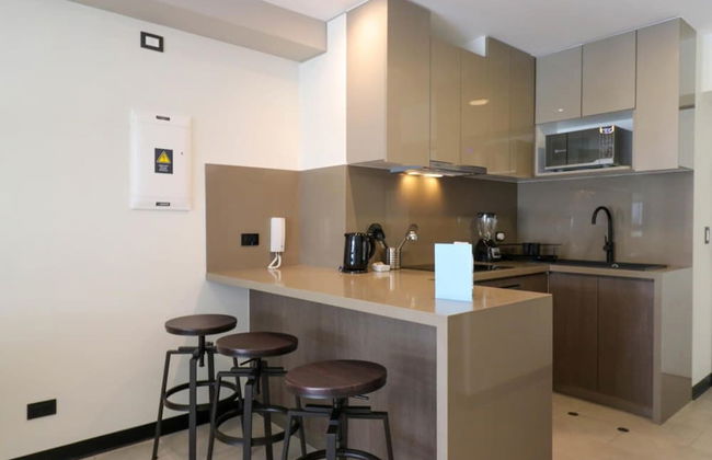 w Modern 1BR in San Isidro - Photo 6
