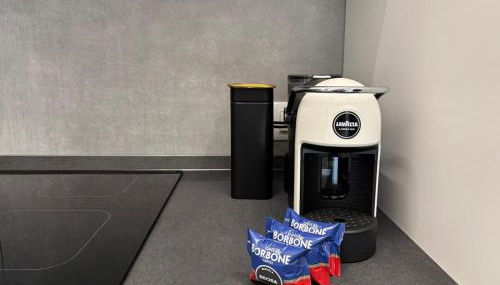 C&L Riva Blu - Garage and AC - Foto 3, furniture