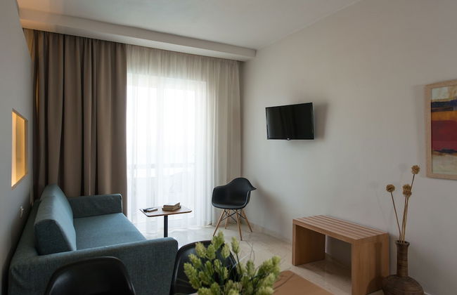 Corinna Mare - Foto 49