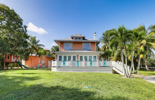 Palm City Home with Pool and Florida Room - Near Golf - Foto 40