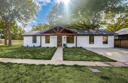 Aubrey Downtown Charmer - Smart TVs in every room! - Foto 28